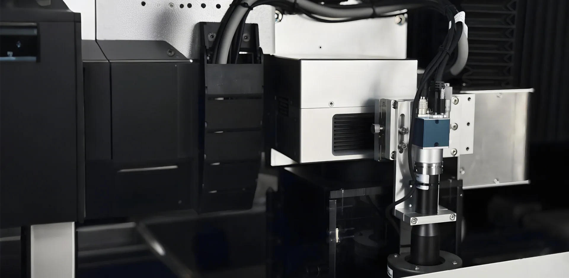 Industrial Applications of EXE PCB Depaneling Machine